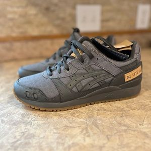 Men’s ASICS Gel-Lyte III New With Tags, Men's Sportstyle Shoes